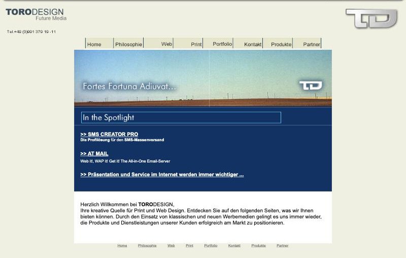 Toro Design homepage from July 2001 with the TD logo and the banner Fortes Fortuna Adiuvat, designed by Marc Mulvaney